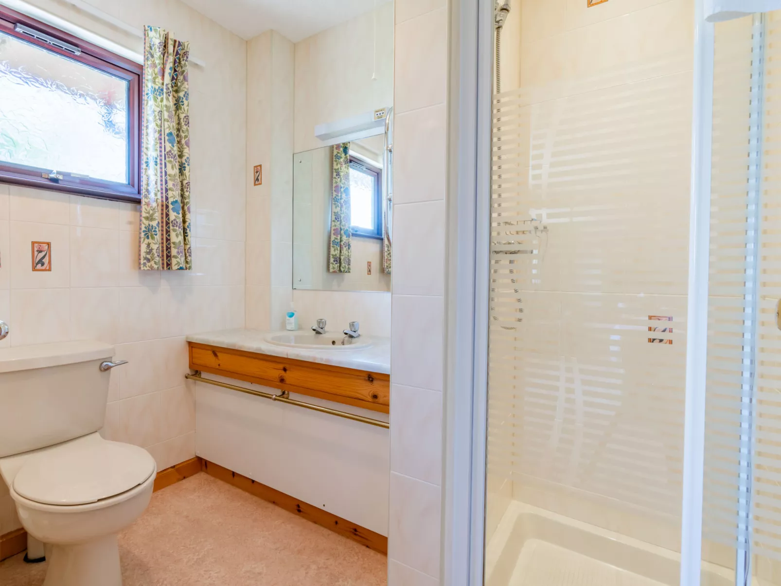 Achmony Secluded Westend-Dedans