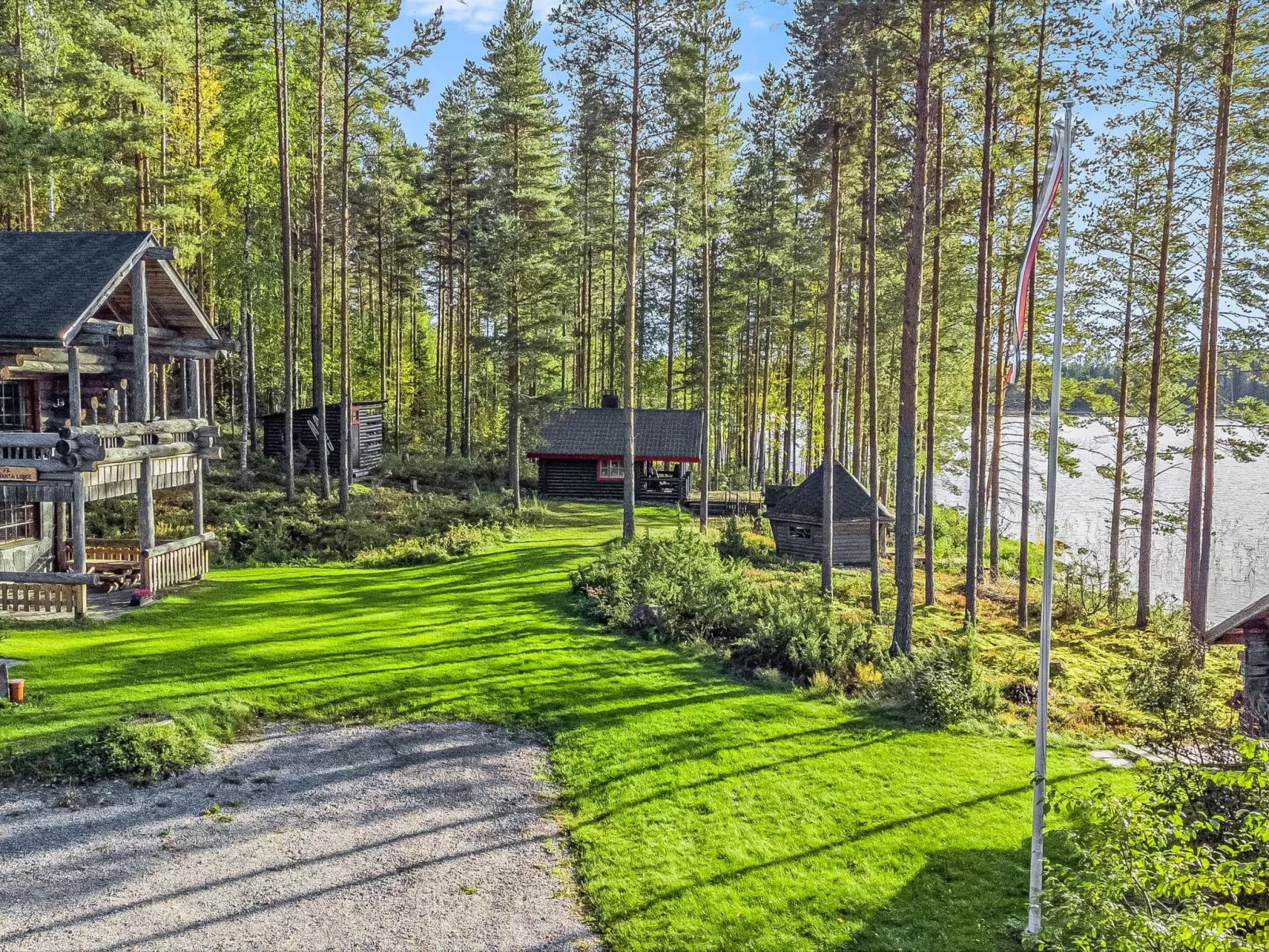 Mäntyranta lodge-Inside