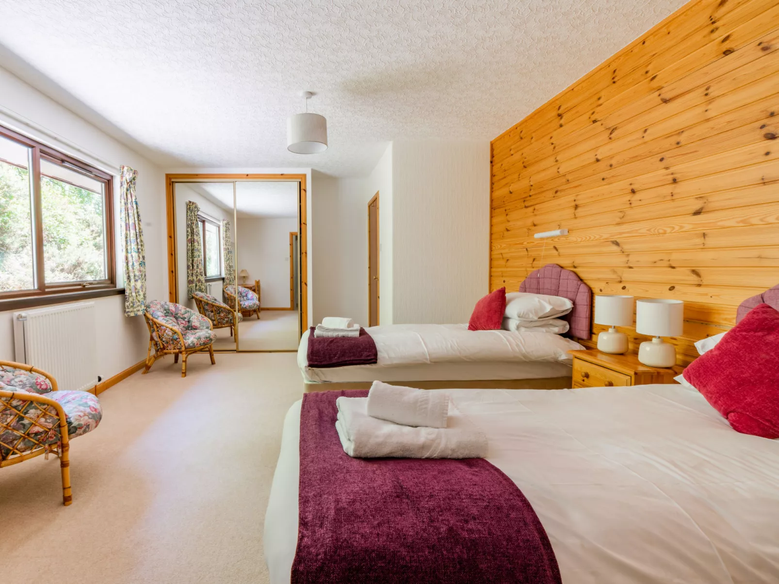 Achmony Secluded Westend-Dedans