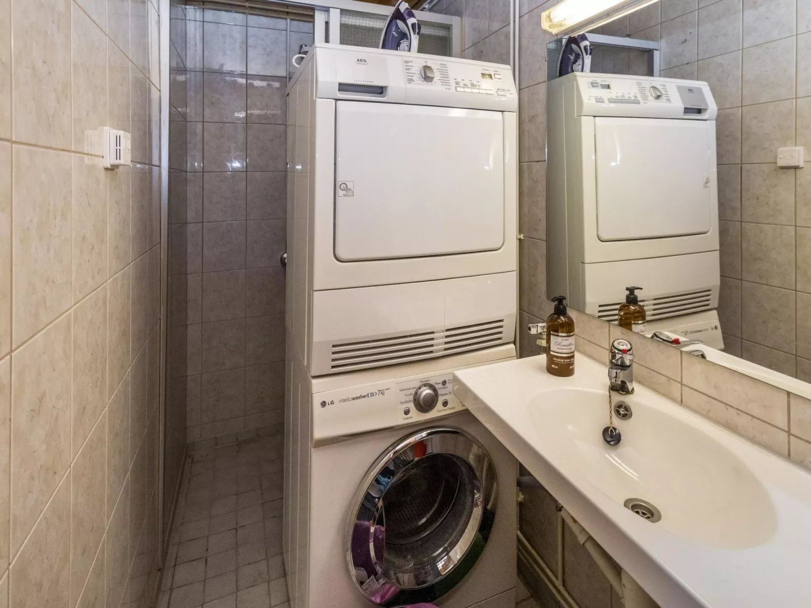 Villa kopararova-Inside