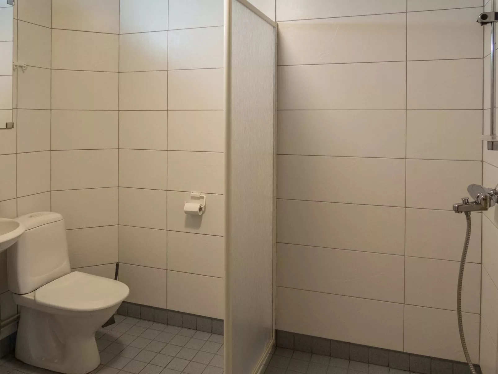 Vaarapirtti / tähti-Dedans