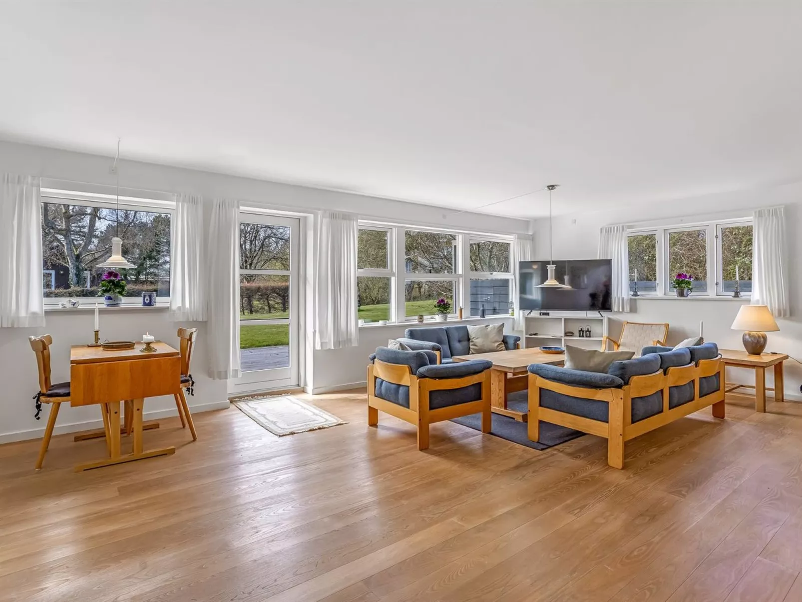 "Prohor" - 150m from the sea-Inside