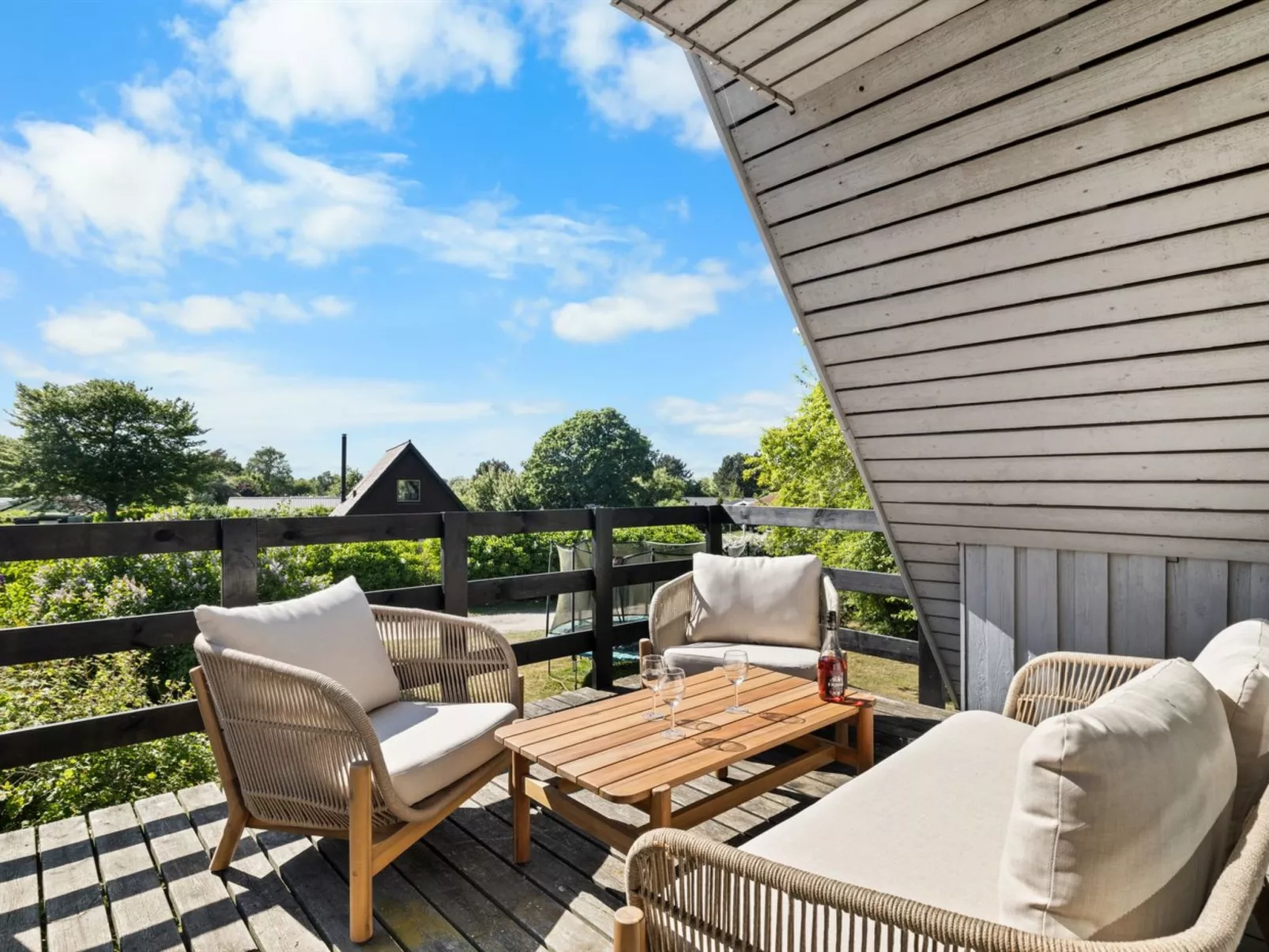 "Sunna" - 1km from the sea-Dehors