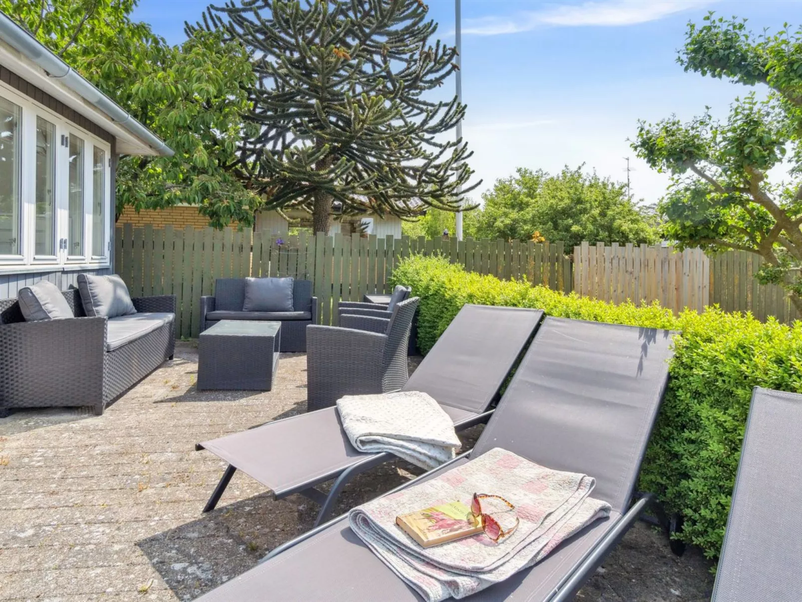 "Dreng" - 250m from the sea-Draußen