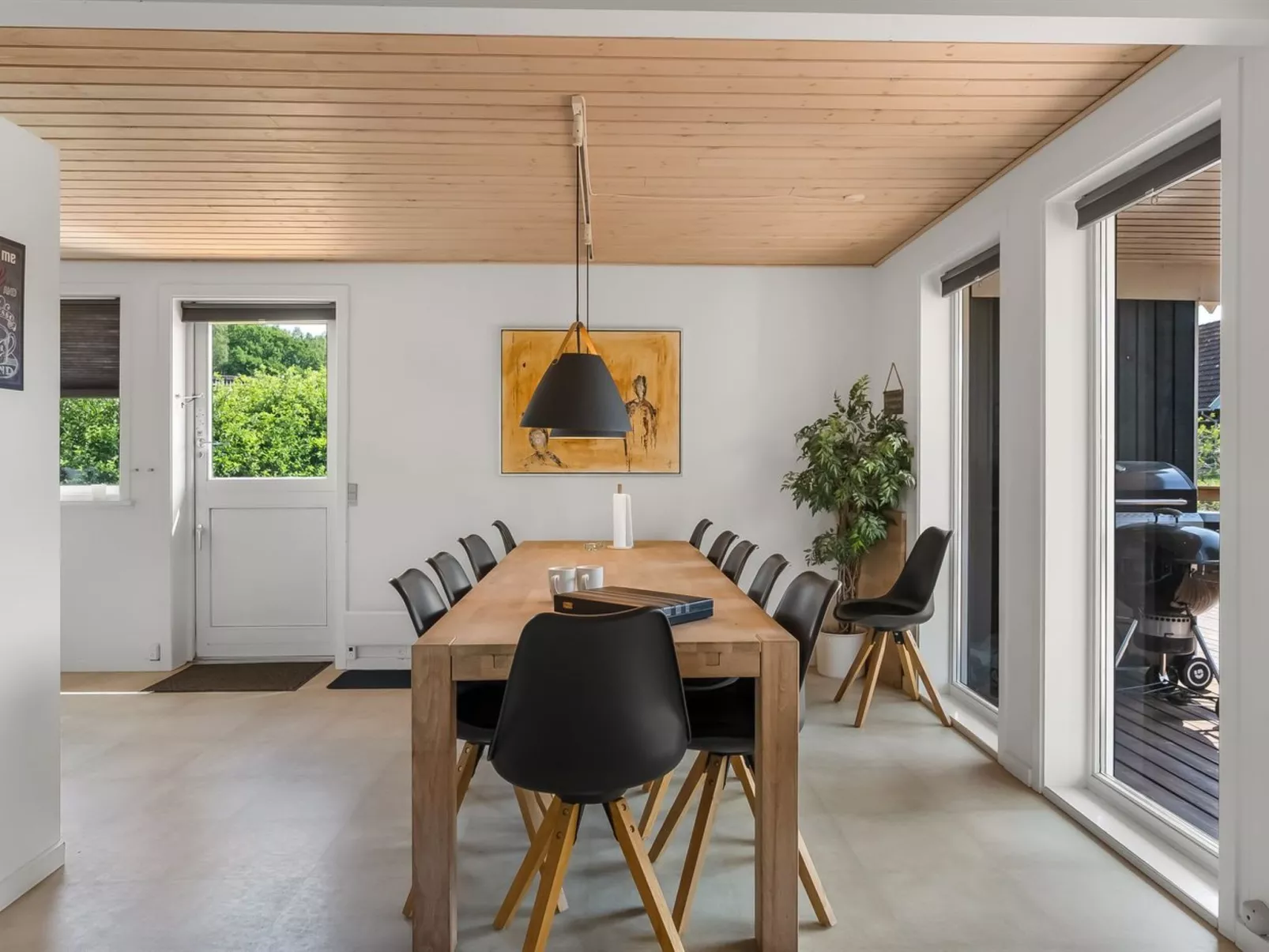 "Hekla" - 150m from the sea-Inside