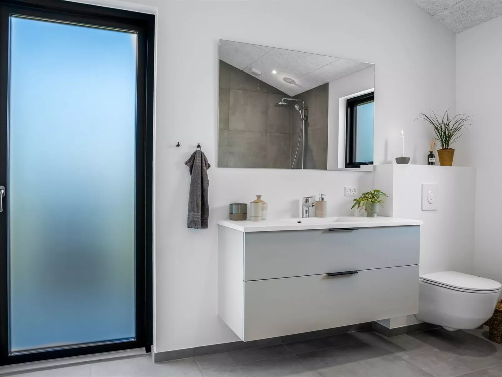 "Silja" - 900m from the sea-Inside