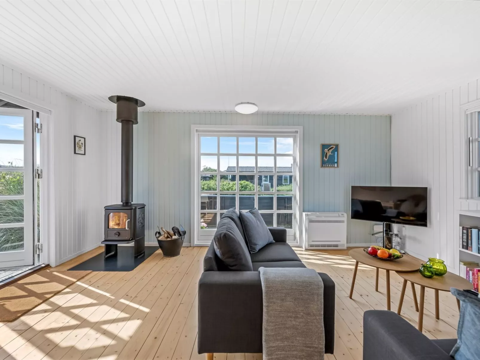 "Åse" -  from the sea-Dedans