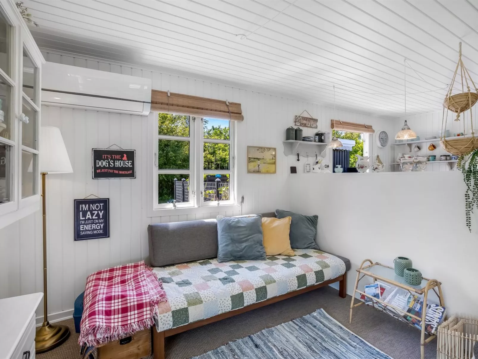 "Voitto" - 1km to the fjord-Drinnen