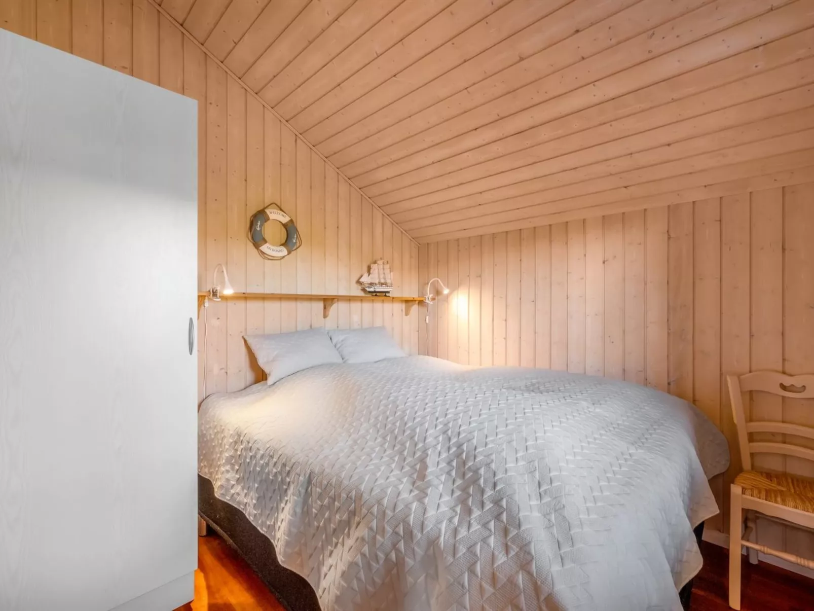 "Georg" - 200m from the sea-Dedans