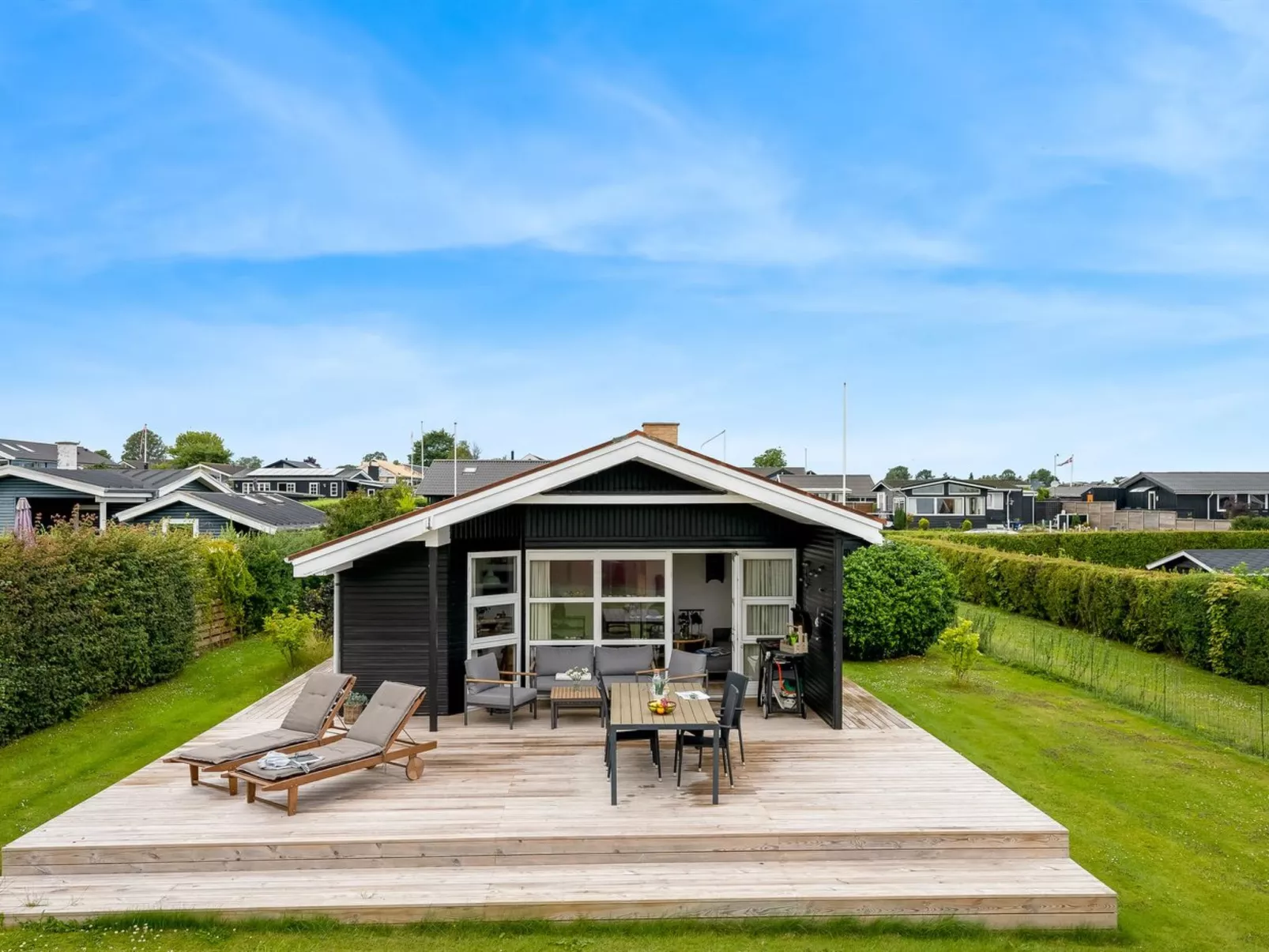 "Dragan" - 50m from the sea-Draußen