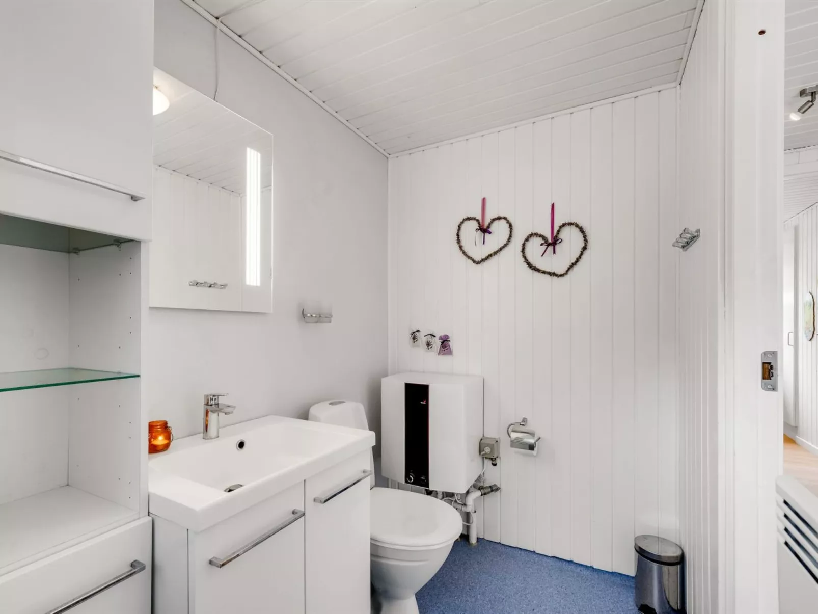 "Sami" - 600m to the fjord-Dedans