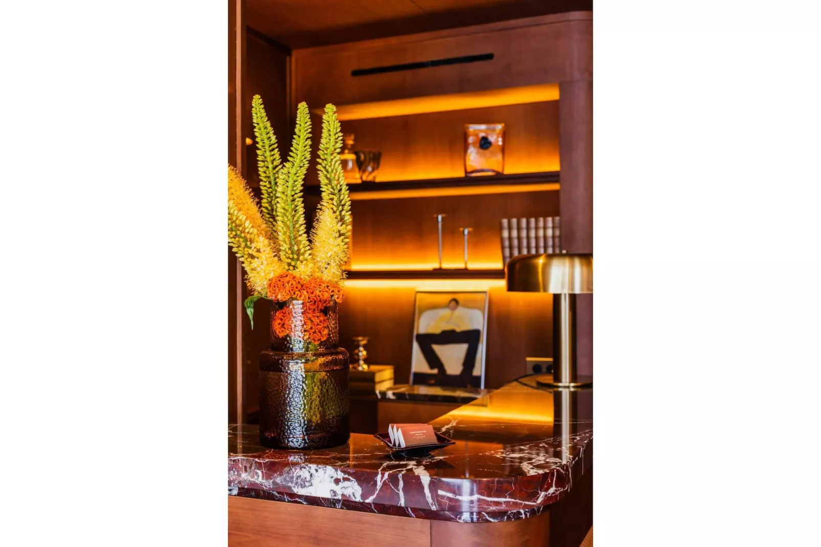 CONFIDENTIEL-6-Innenbereich