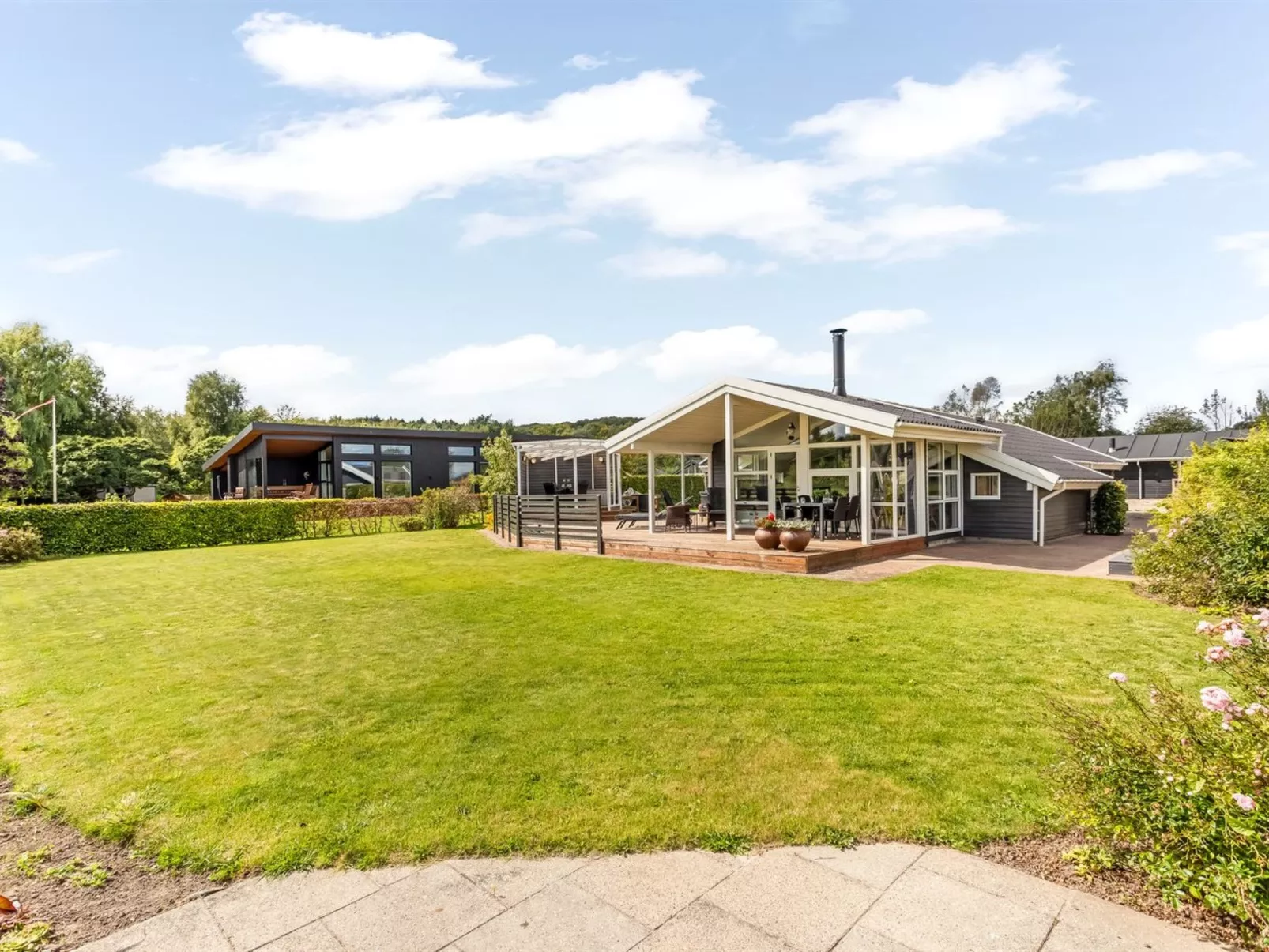 "Eisa" - 75m from the sea-Outside