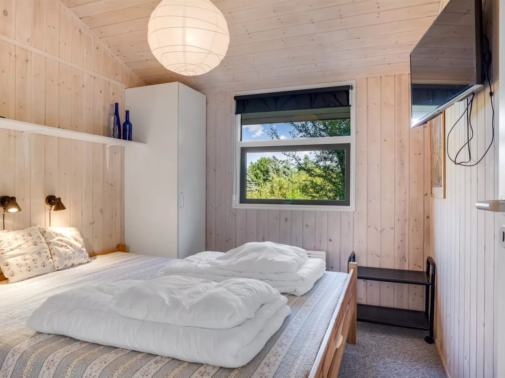 "Marisol" - 250m to the fjord-Drinnen