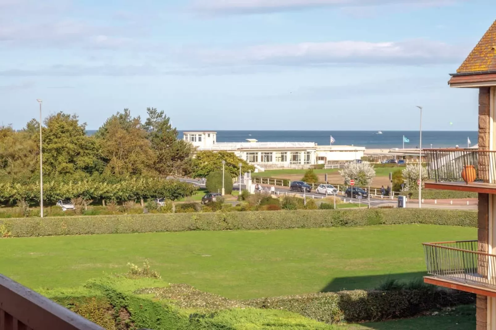 DEAUVILLE JOUFFA-Non tagué