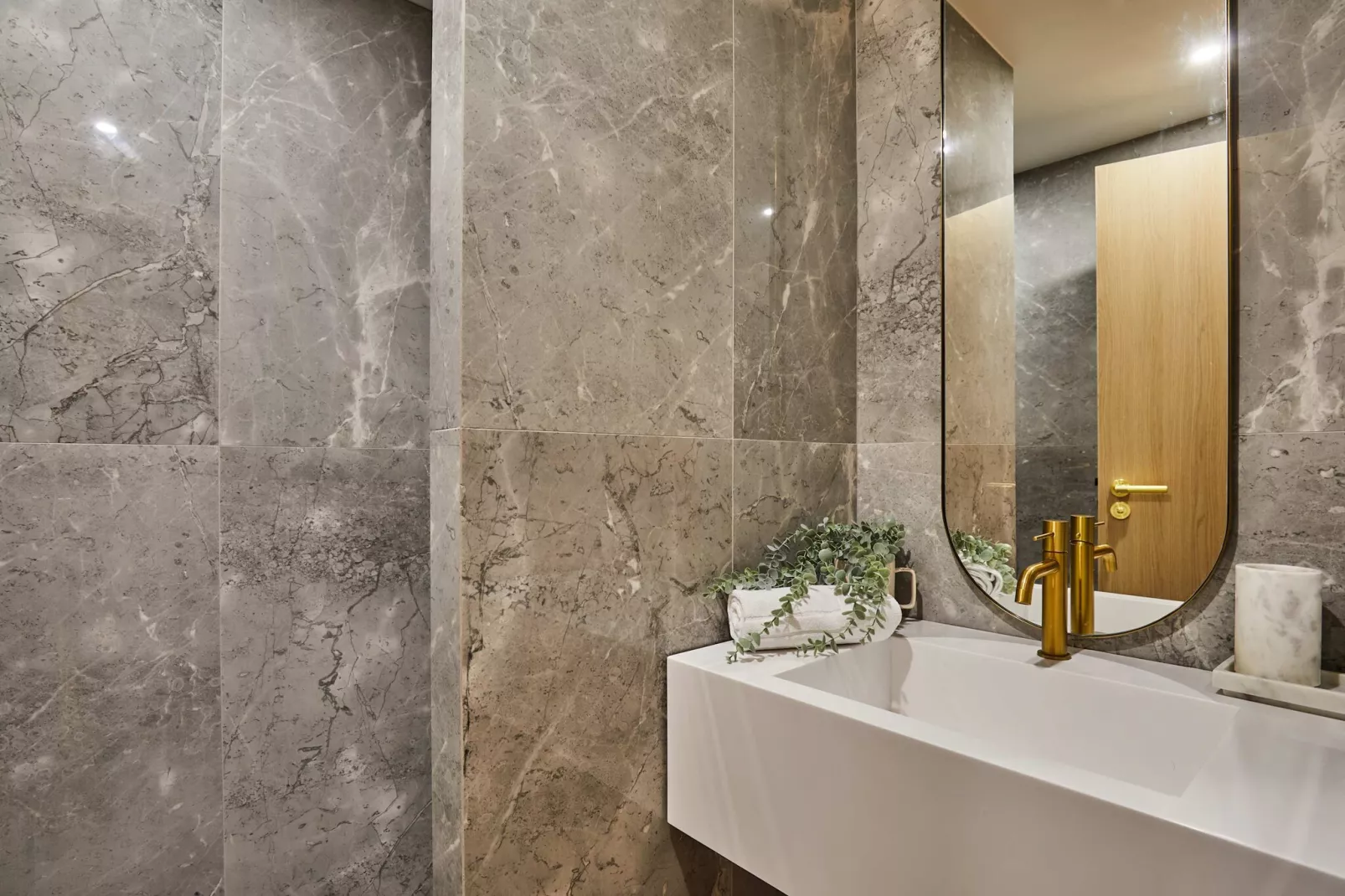 VIGNON NOUVEAU-Untagged