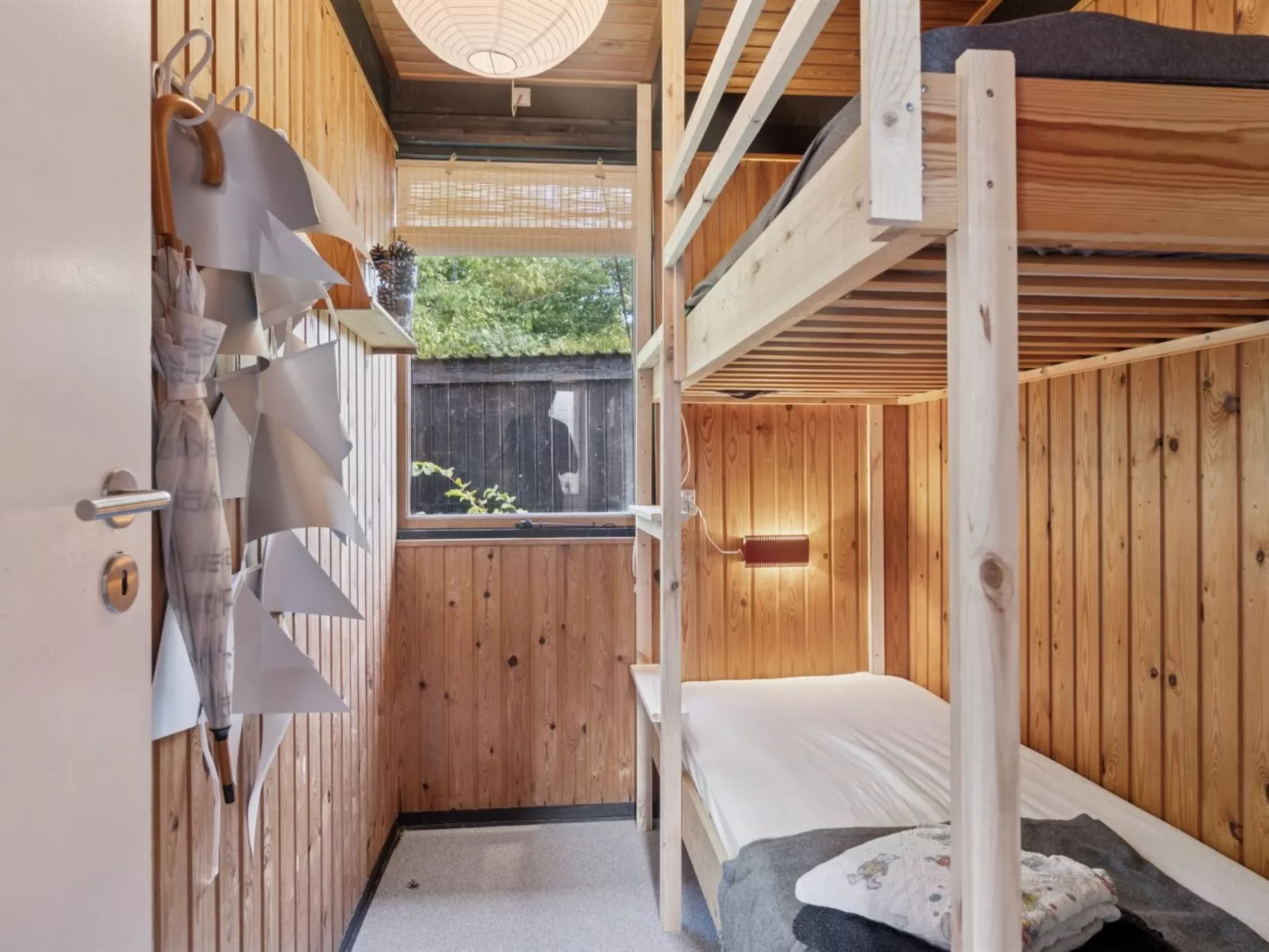 "Joon" - 100m from the sea-Drinnen