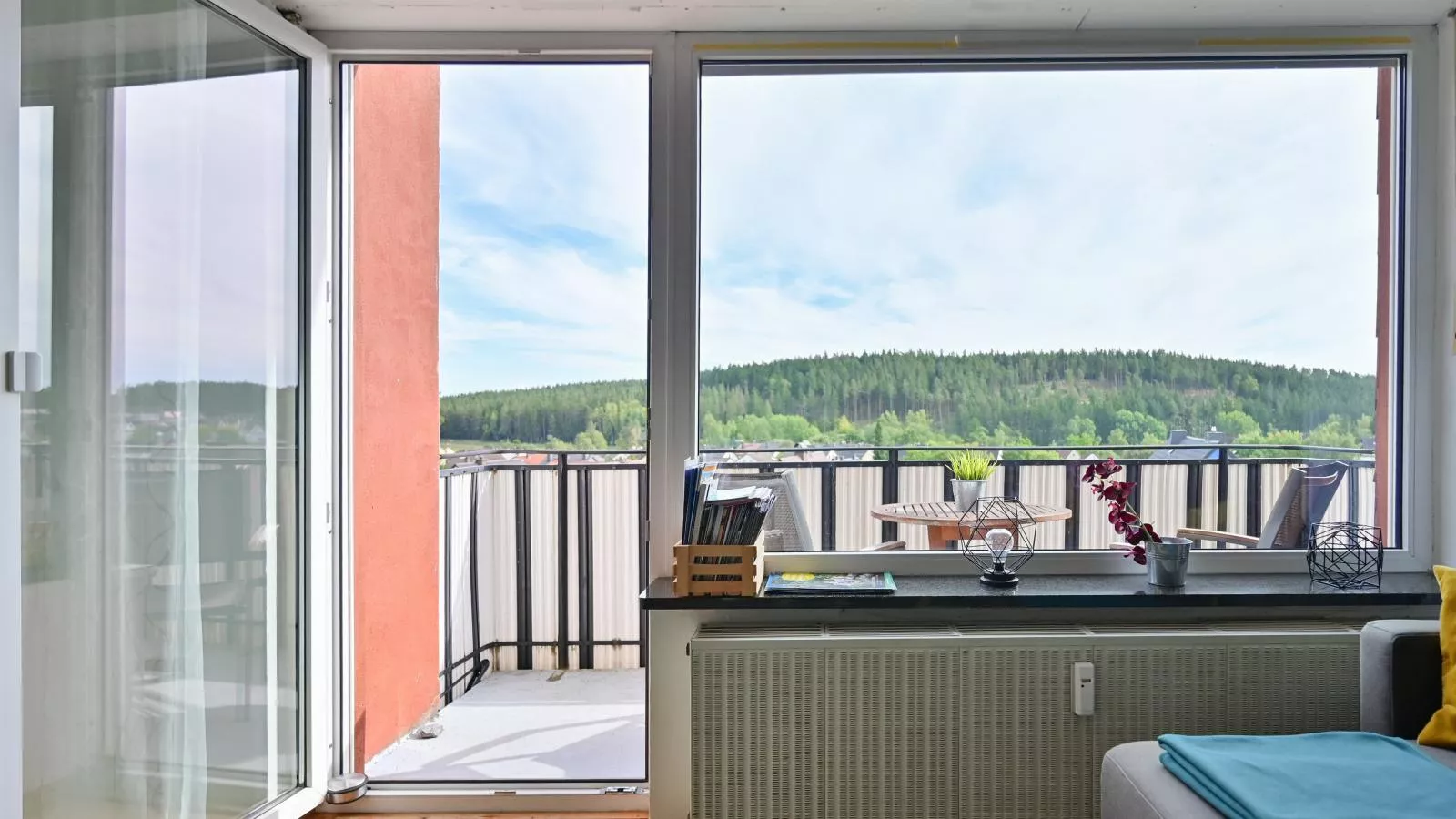 Bärenhöhle-Aussicht Sommer