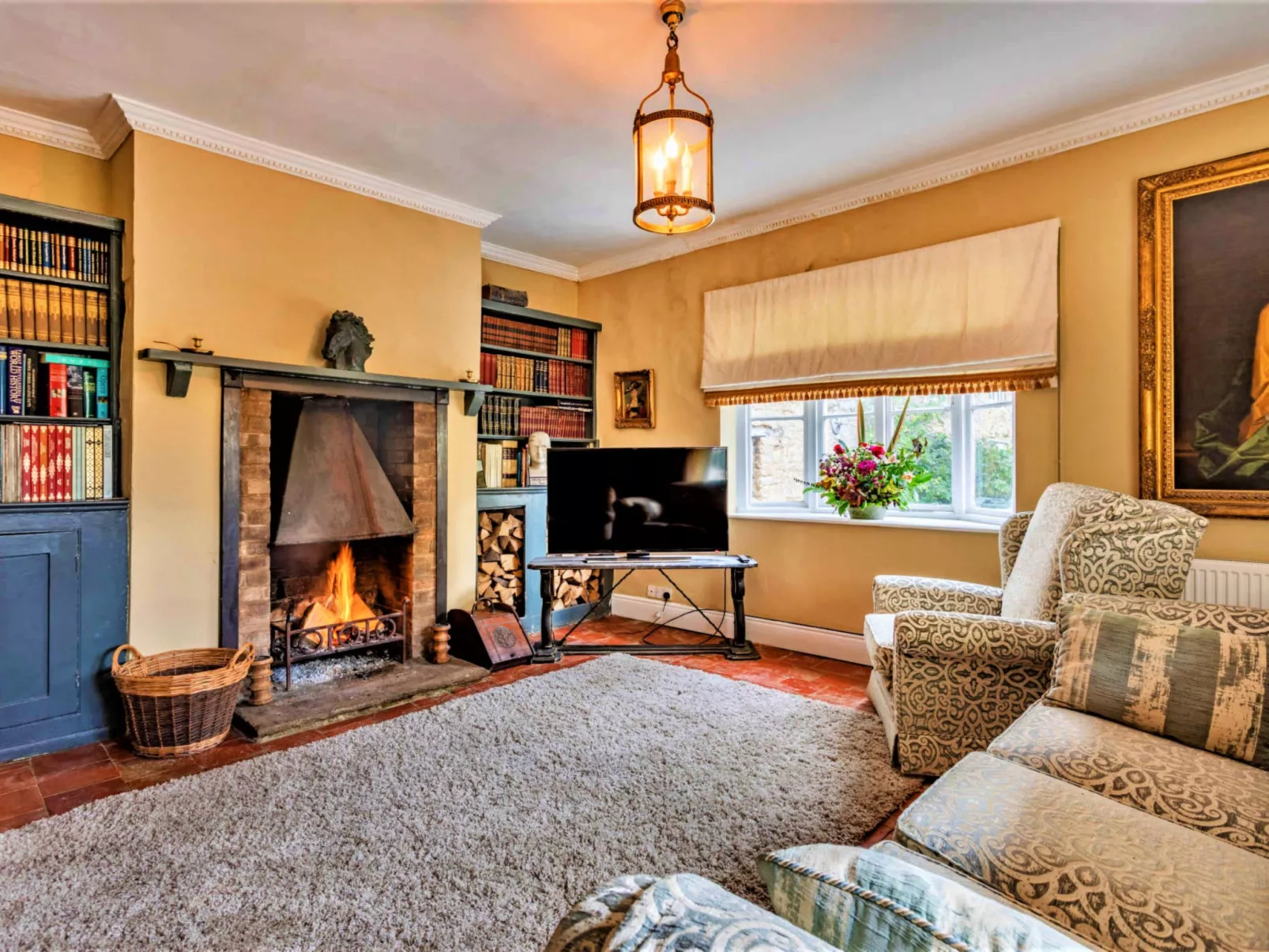 Islip Mill House - Beautiful Riverside Home-Inside