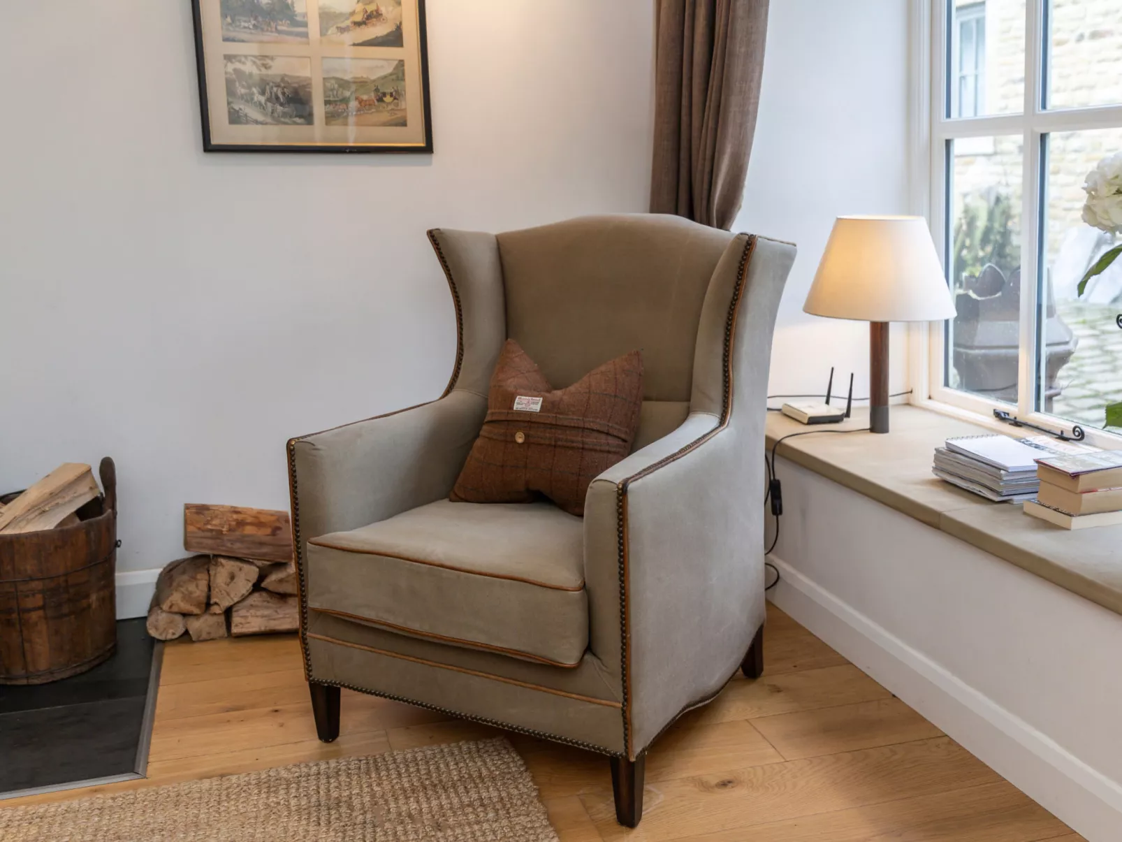 Middle Warble Stables-Dedans