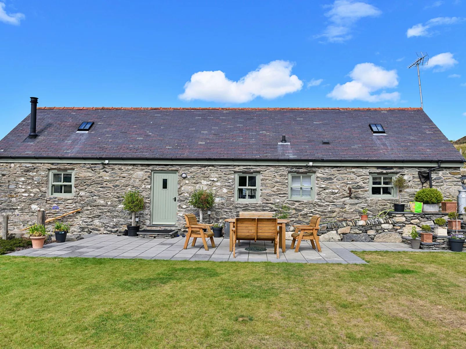 Moelis Granary-Outside