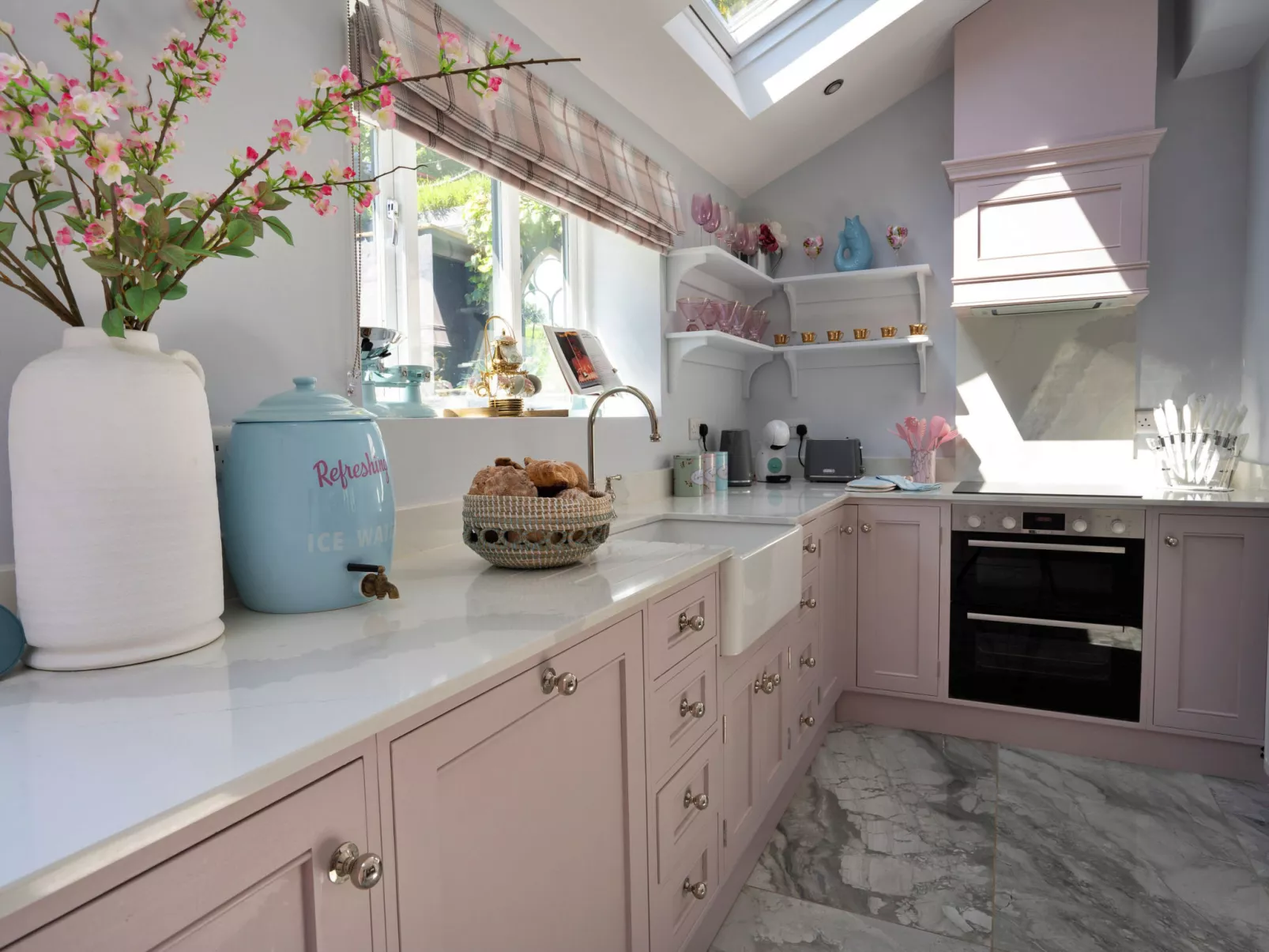 Sisu Bakewell, Limestones Cottage-Drinnen