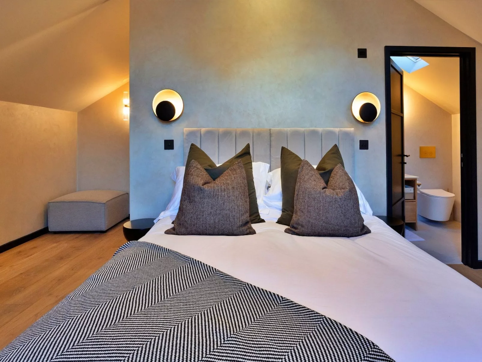 Wesleyan House-Drinnen