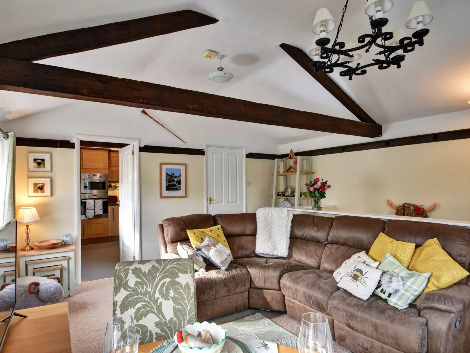 Dales Barn Top-Inside