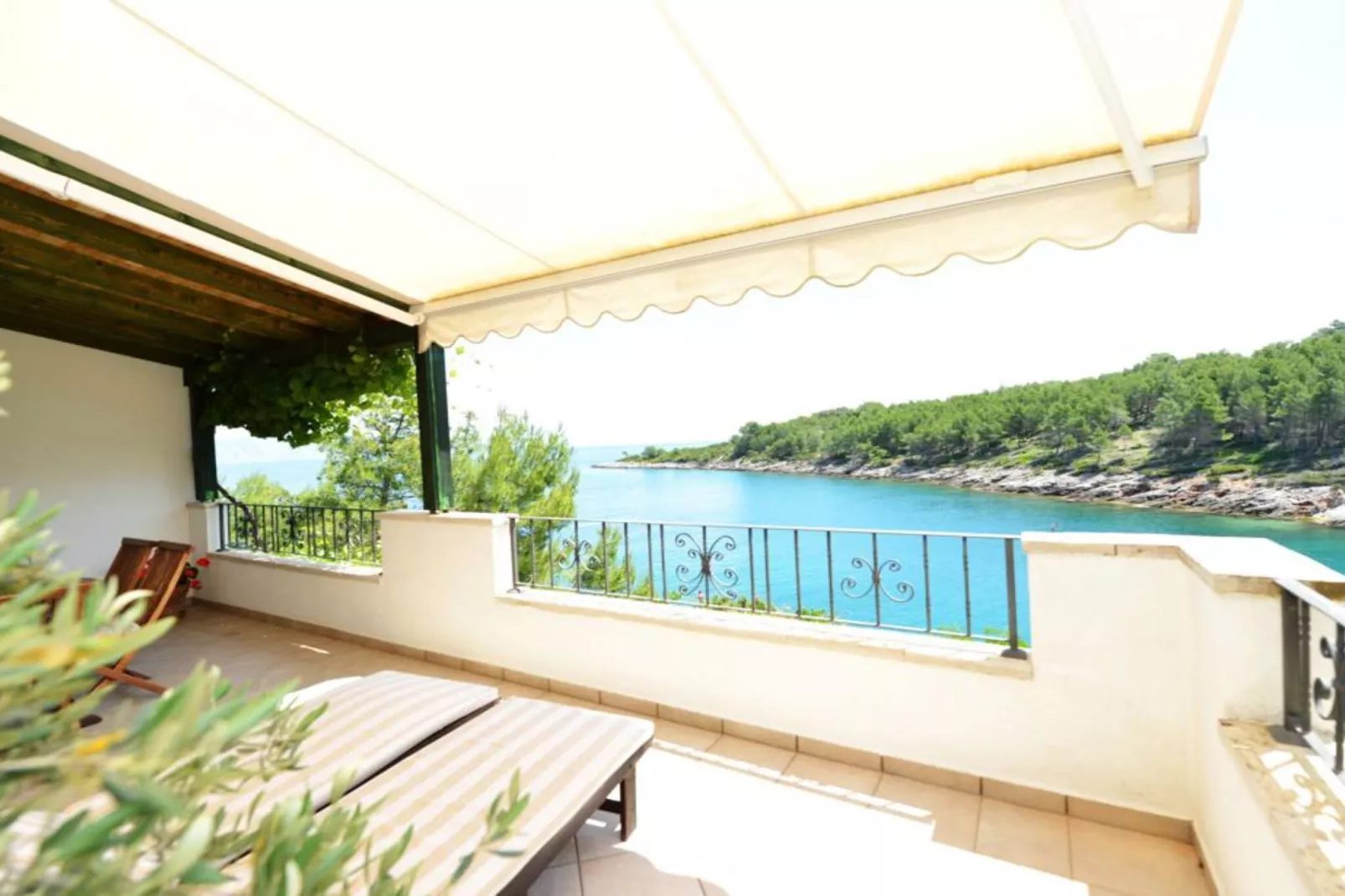 Two-Bedroom Apartment (Maslina)-Terrasse