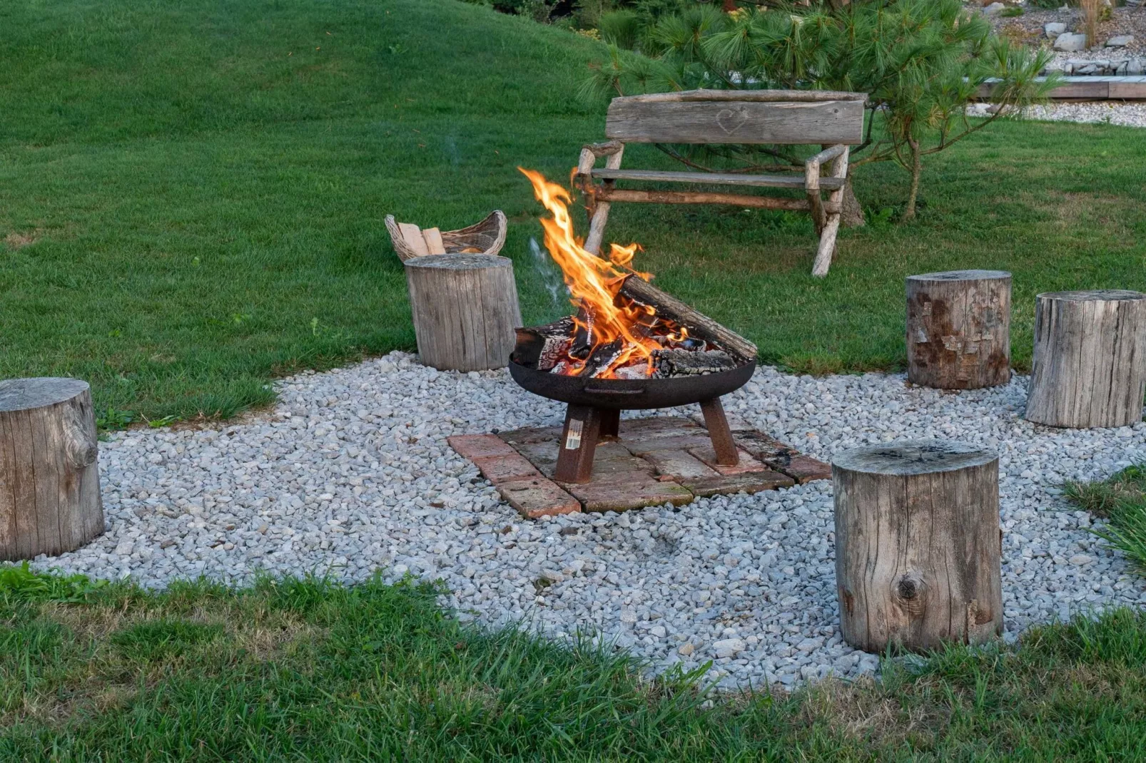 Echo Valley Hillside Holiday Home with Sauna - Two Bedroom Holiday Home with Sauna-Im Freien