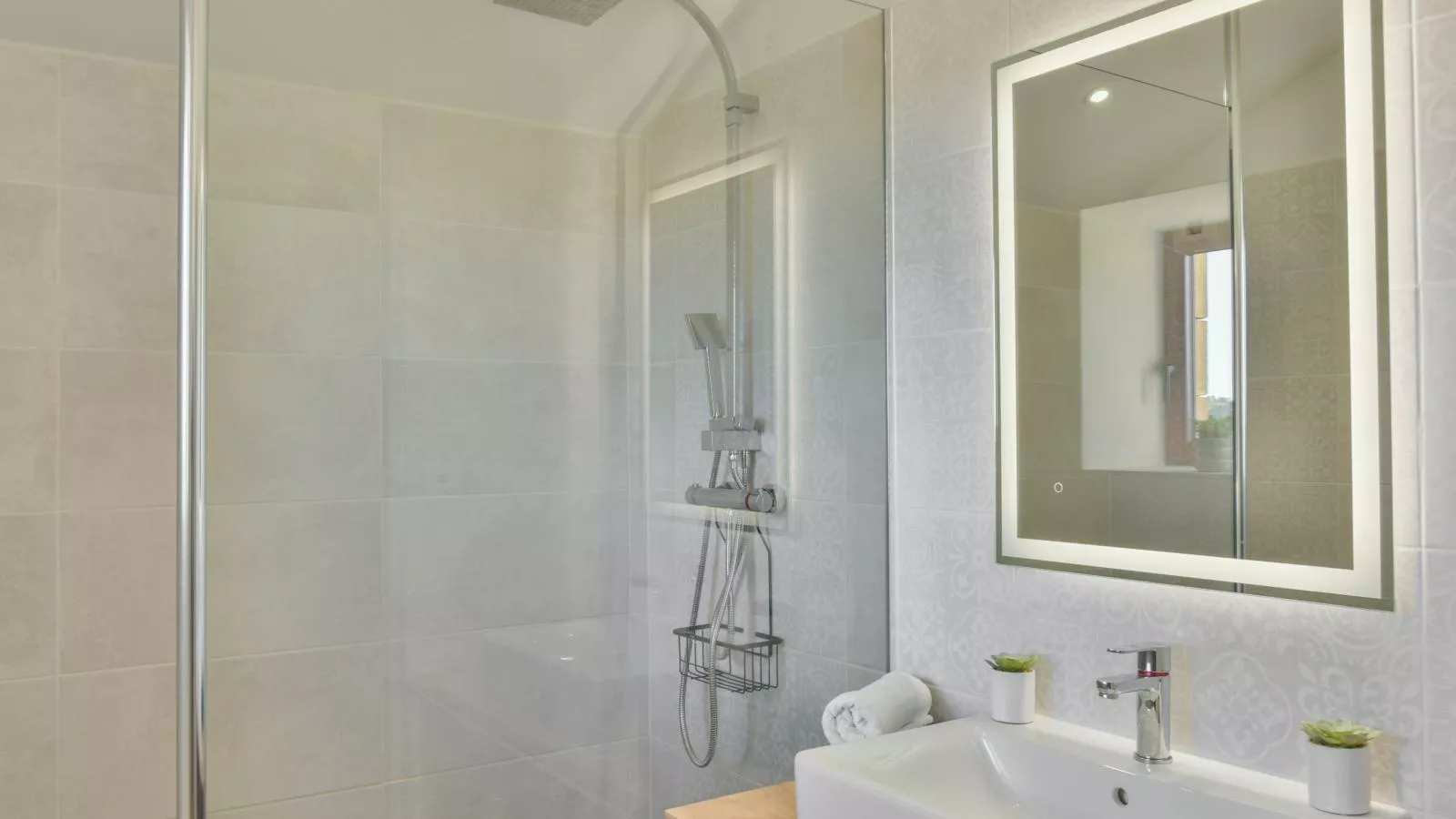 Gite Constantin-Badezimmer