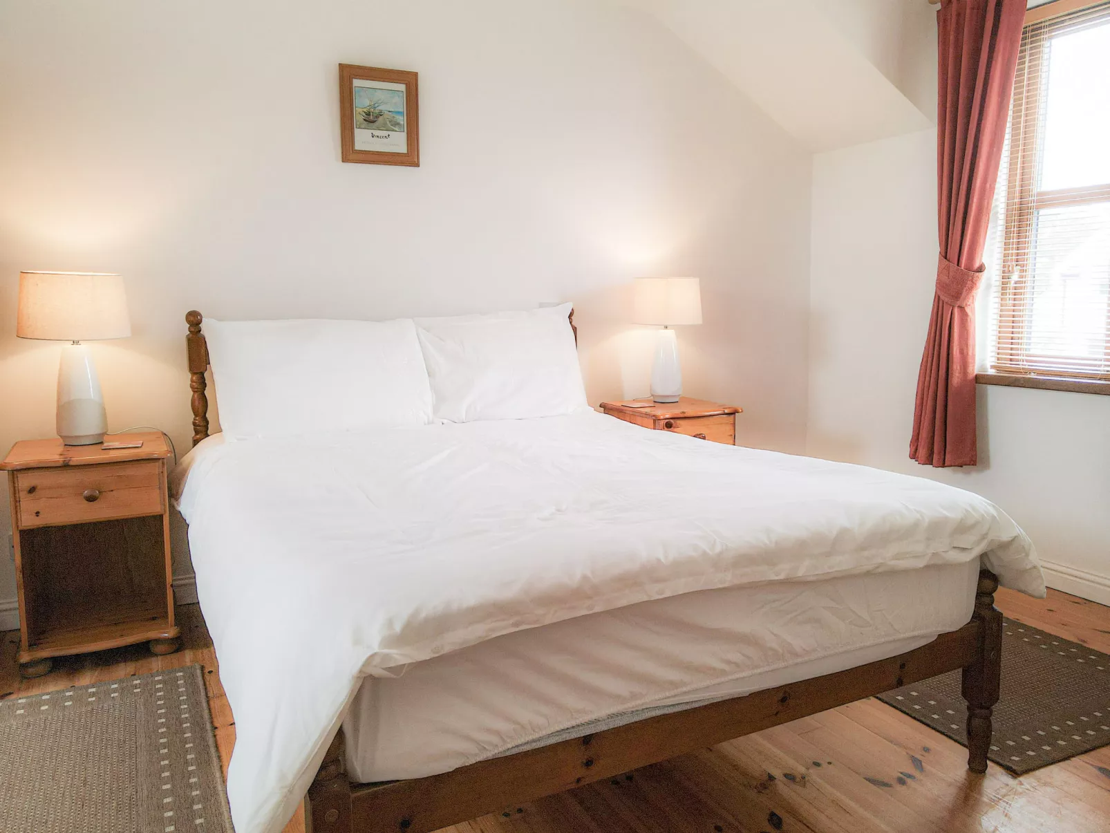 Achill Sound HV No 9-Inside