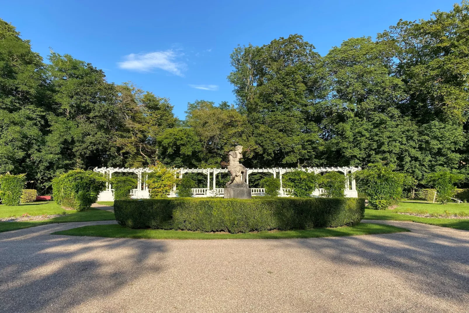 Appartement avec la petite cour-Zones été à 1 km