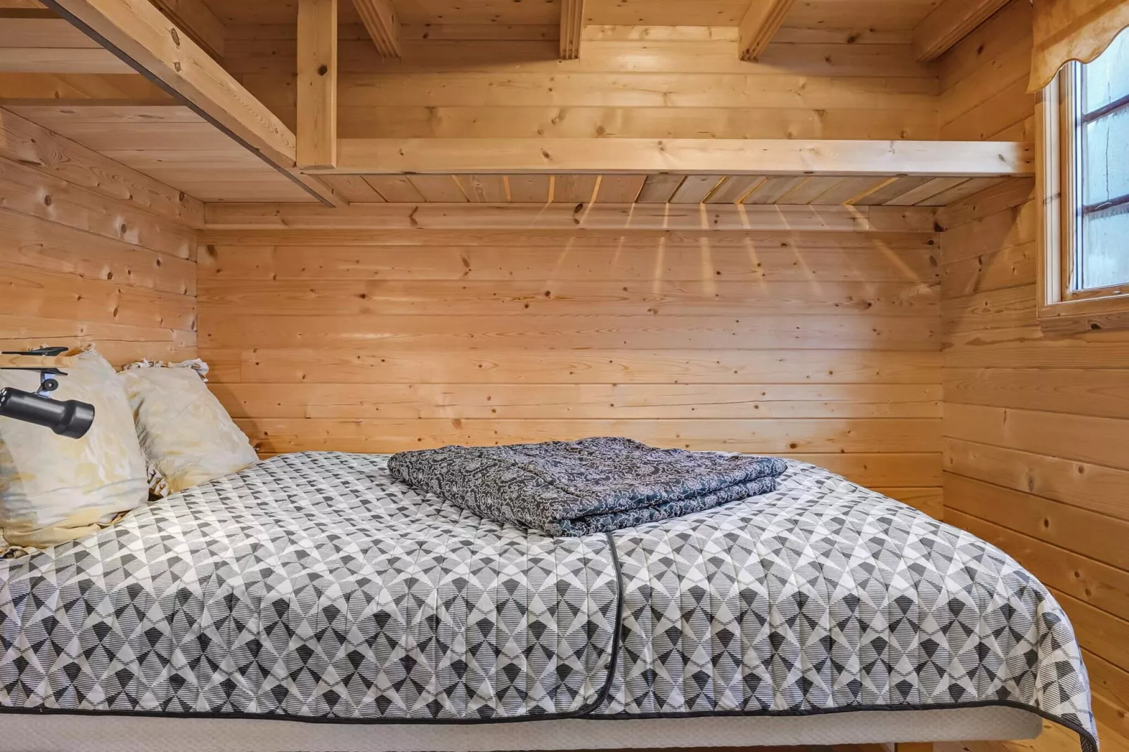 5 star holiday home in Glesborg-Indoor