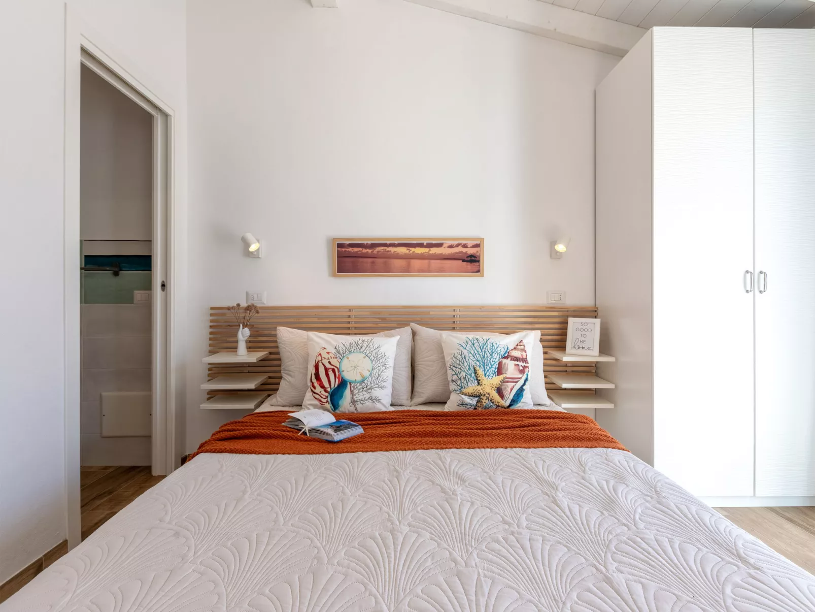 Attico Sunset Breeze-Inside