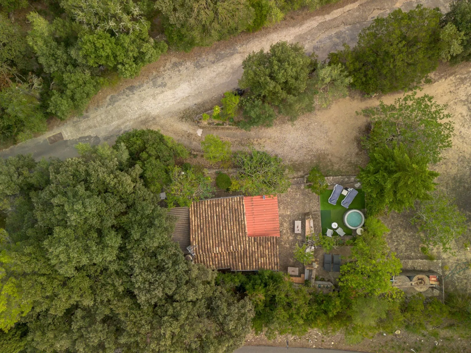 La Salve Can Jordi-Outside