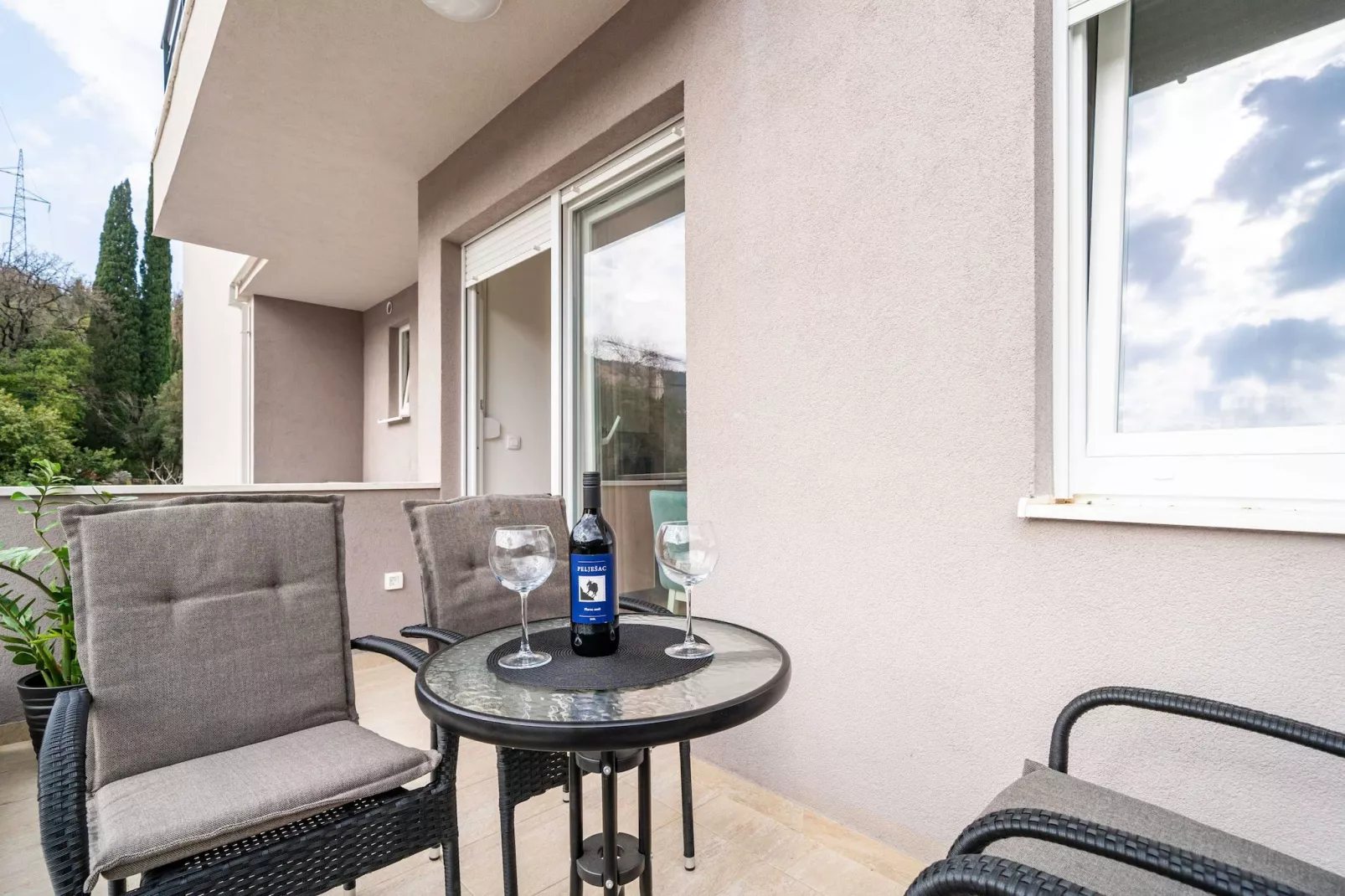 Apartment Zoric - Two Bedroom Apartment with Balcony-Terrace balcony