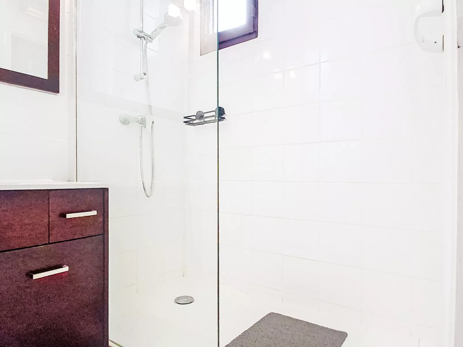 Le Luberon Loisirs-Drinnen