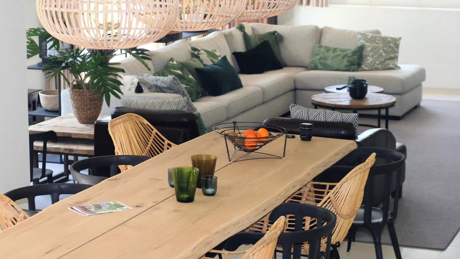 Les Palmiers-Dining room