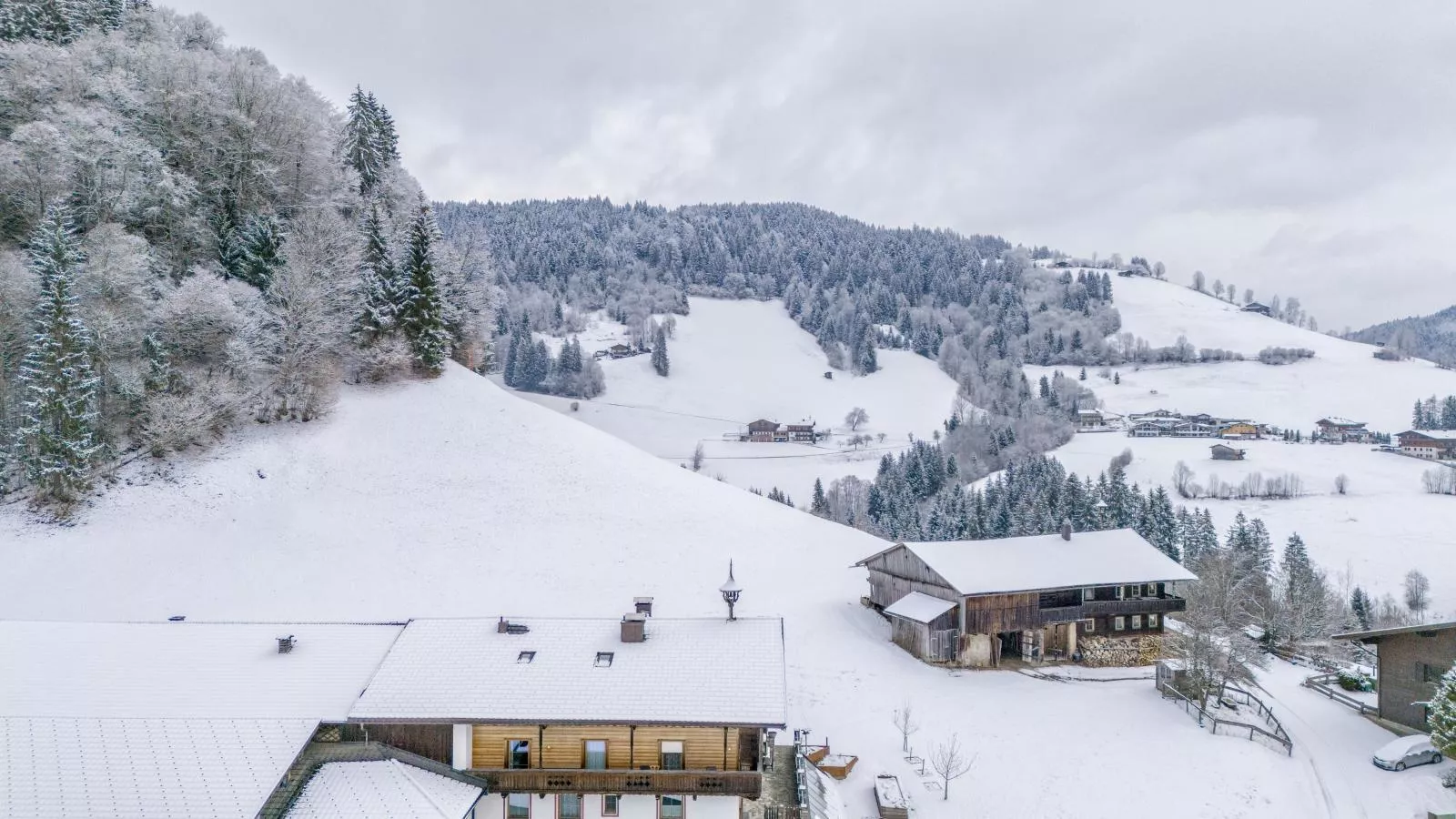 Tiroler Bergtraum Top 1 und 2-Vue d'hiver