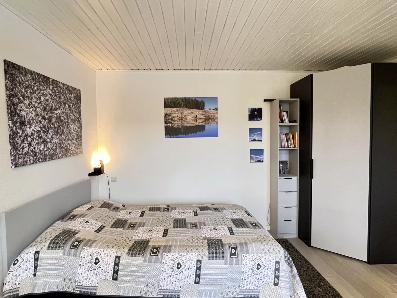 Sonnige Aussichten-Drinnen