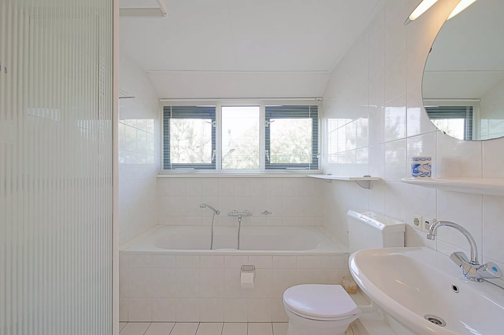 Villa Noorderzon-Badezimmer