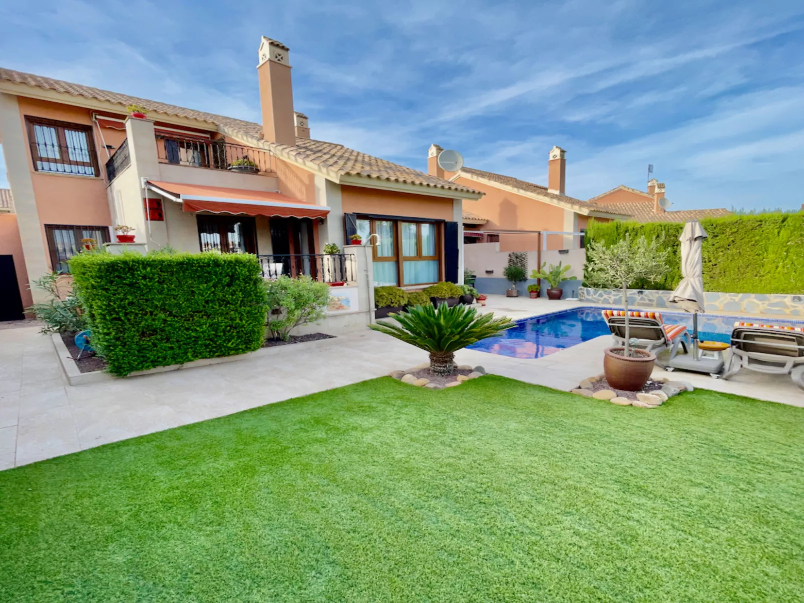 La Finca Frontline-Draußen