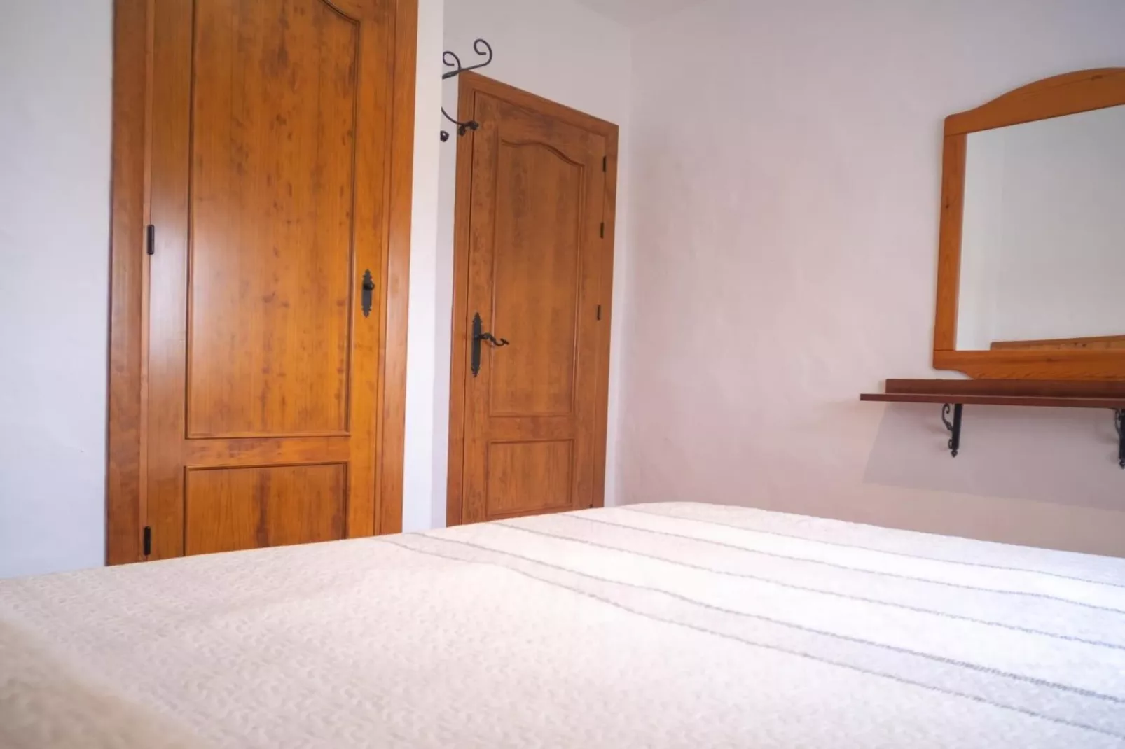 1282-+34630212745-Chambre