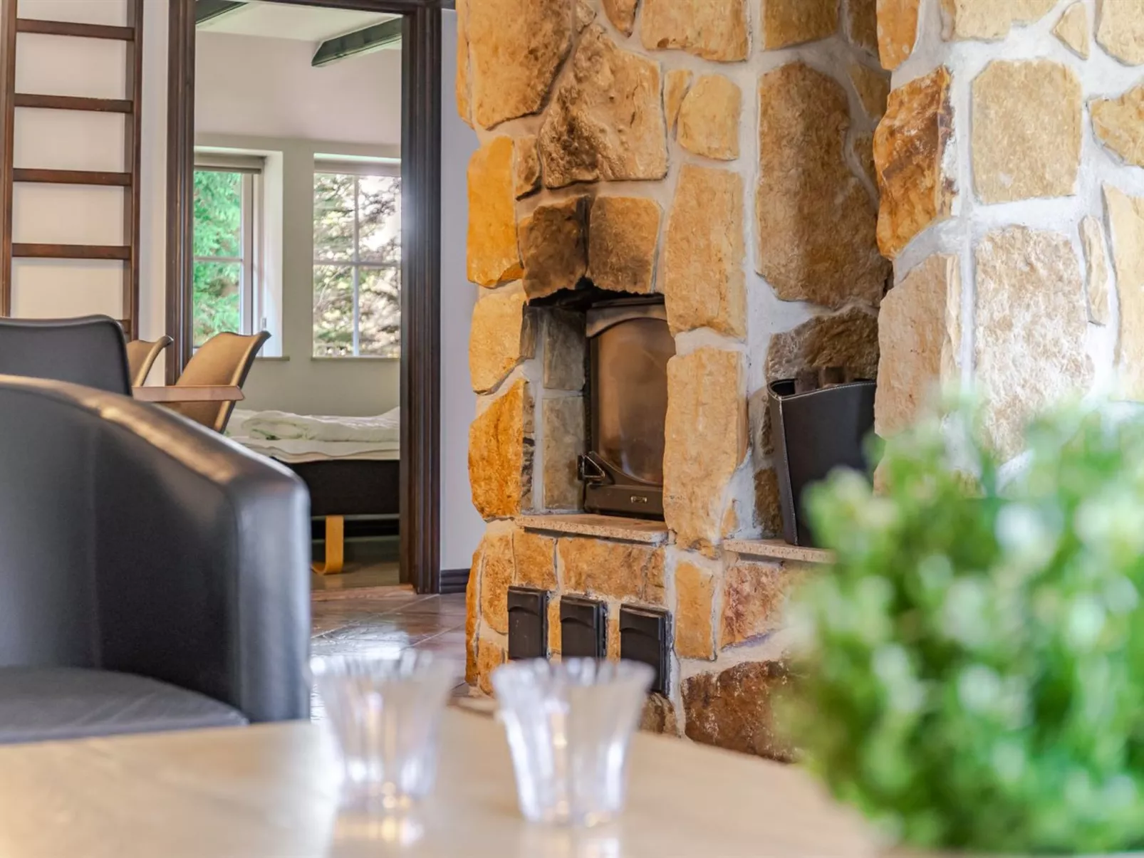 "Ørger" - 30km from the sea-Drinnen