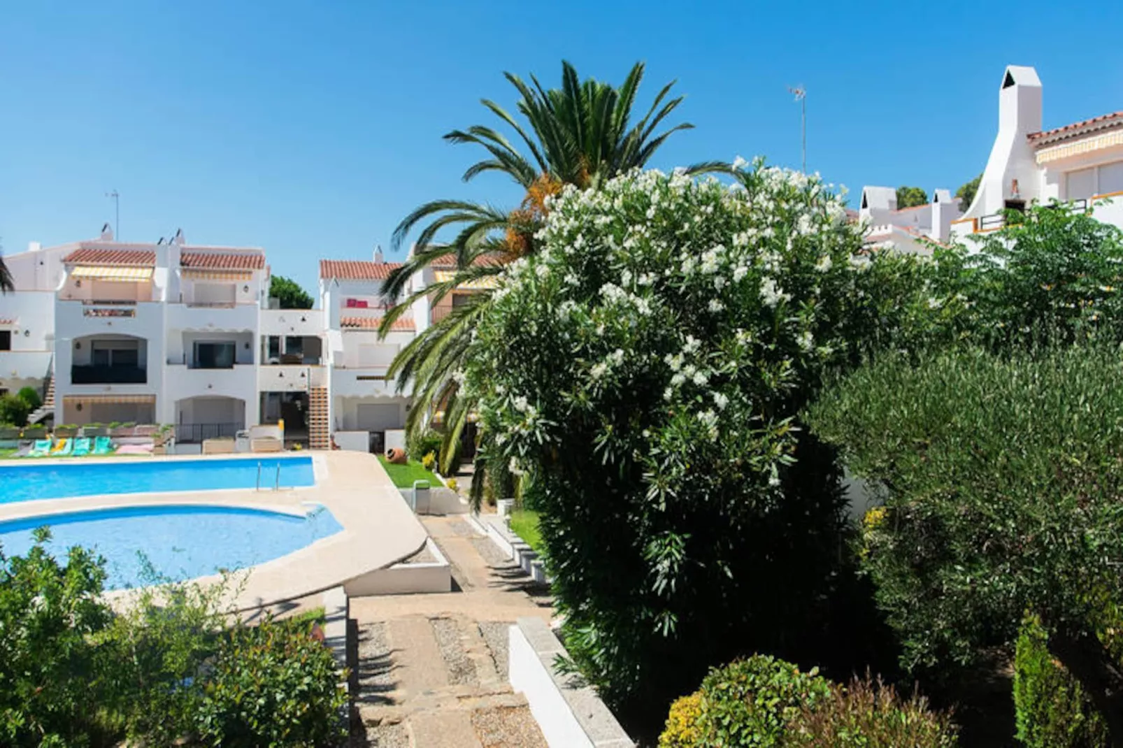 Appartements à Roses-Non tagué