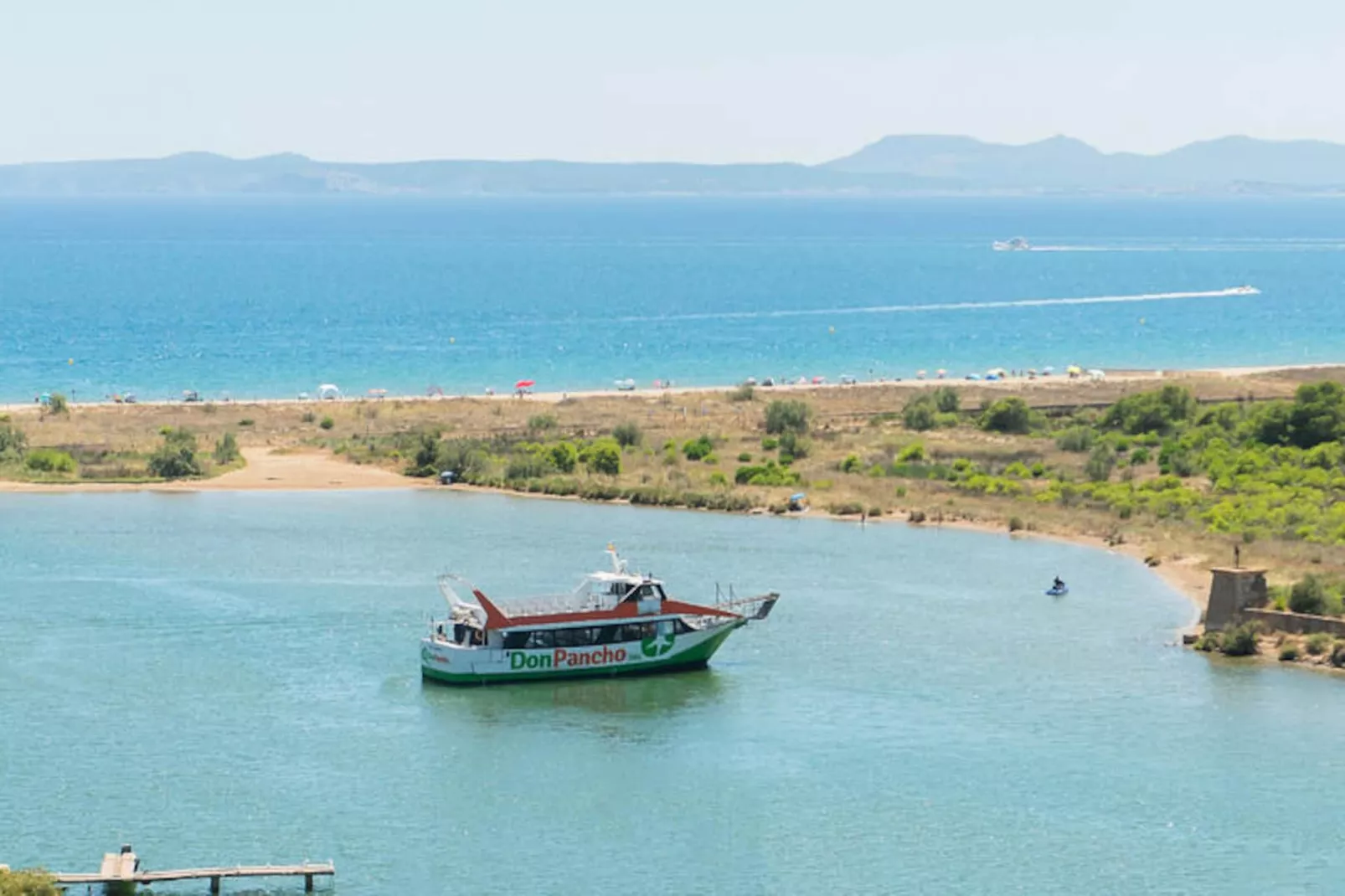 Studio à Roses-Untagged