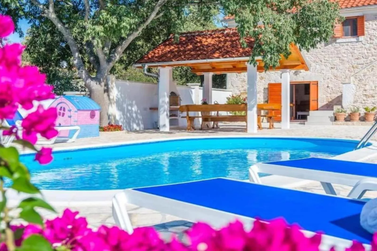 The Grandfather Villa – Heated Pool Retreat-Schwimmbad