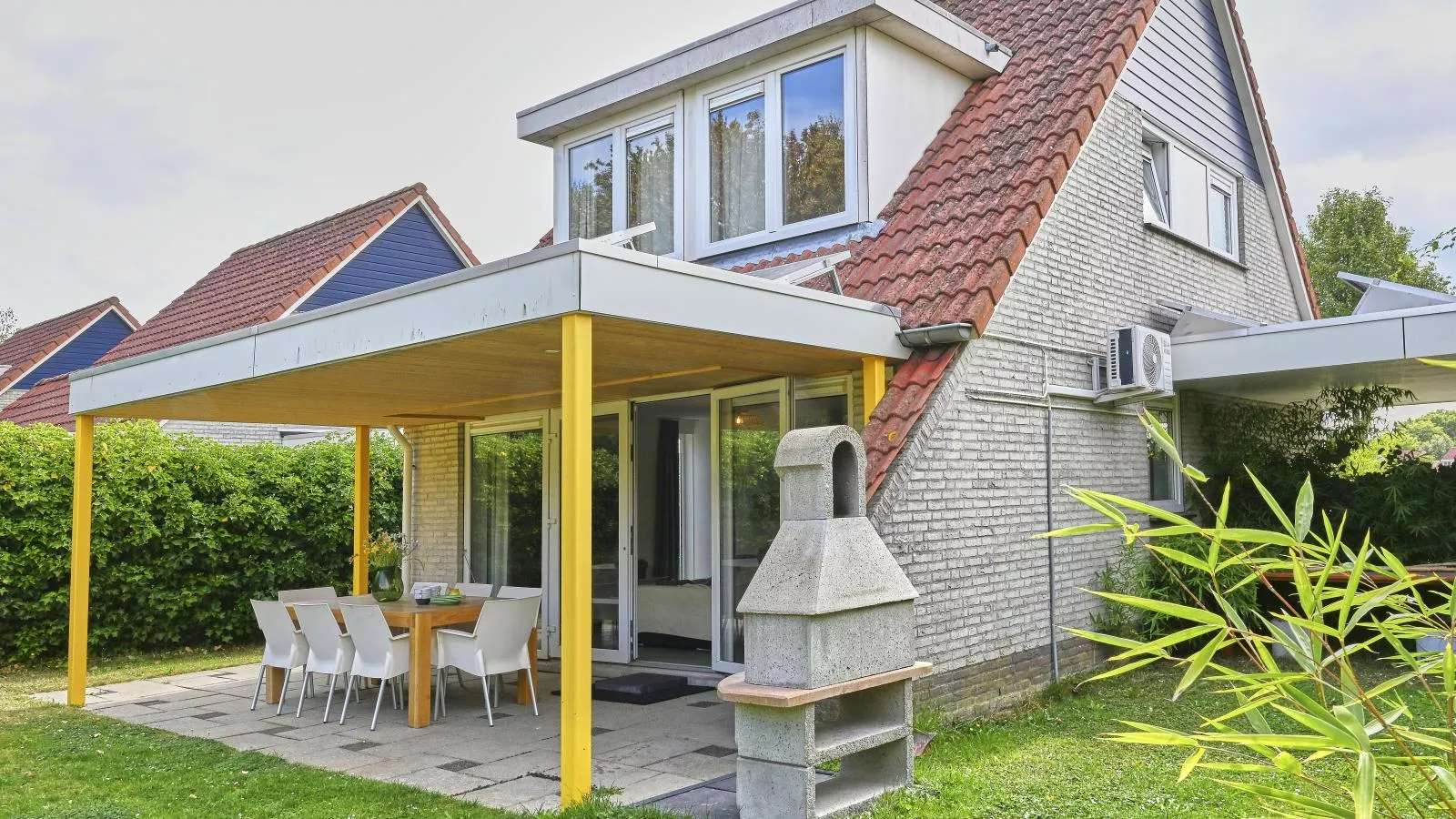 Villa Christina-Jardins en été