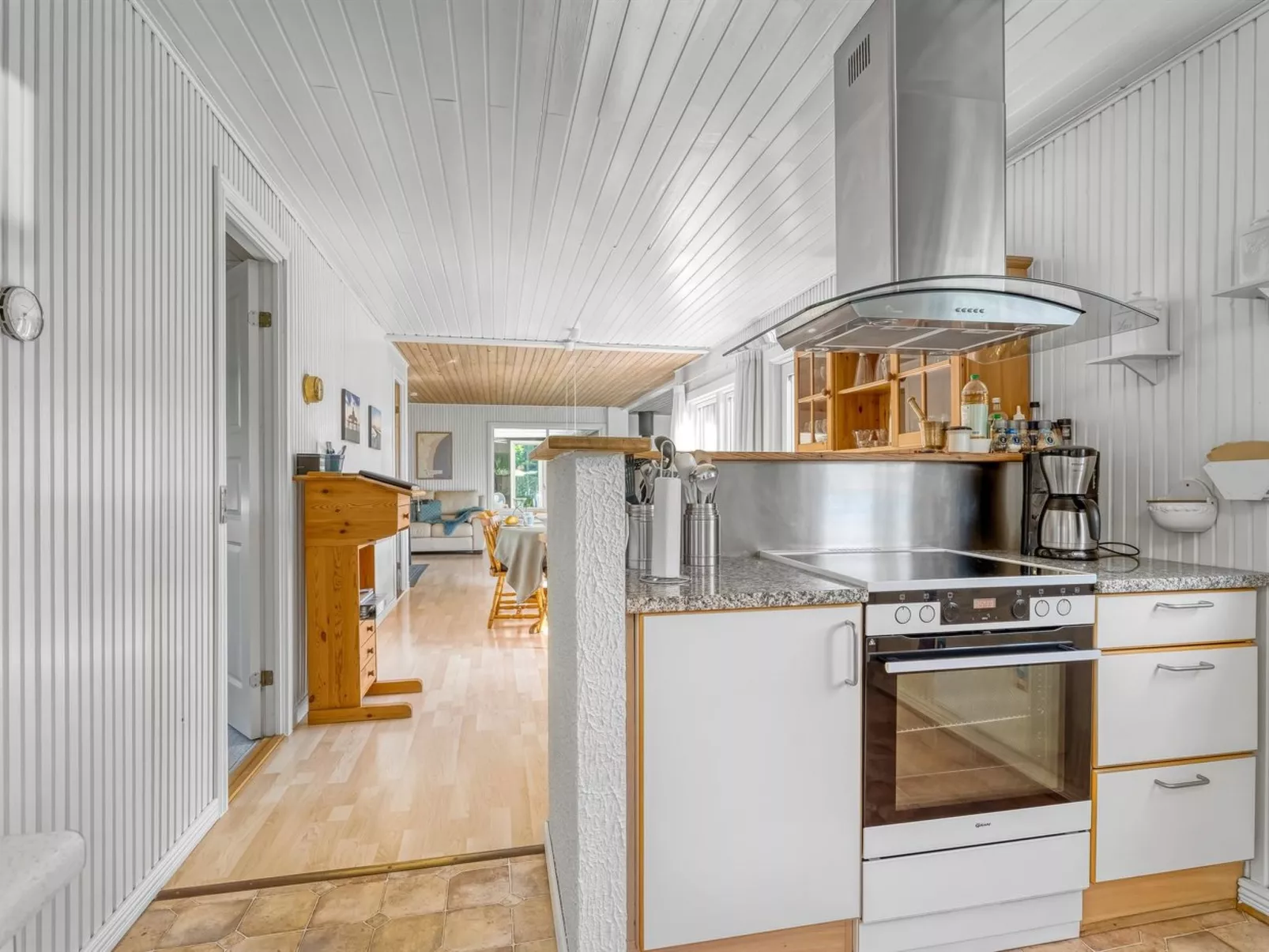 "Lirita" - 700m from the sea-Inside